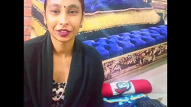 Snapshot of IndianSexyButt chatting on June 20, 5:12 am IndianSexyButt online show from June 20, 5:12 am