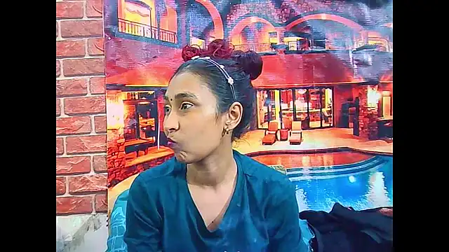 Snapshot of IndianSexyButt chatting on June 4, 5:56 am IndianSexyButt online show from June 4, 5:56 am