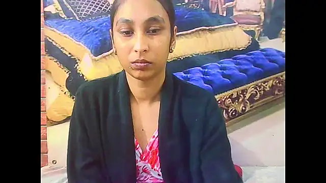 Snapshot of IndianSexyButt chatting on June 29, 5:03 am IndianSexyButt online show from June 29, 5:03 am