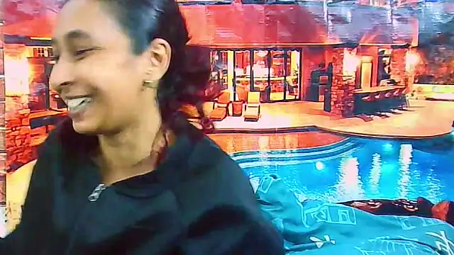 IndianSexyButt online show from June 3, 5:19 am