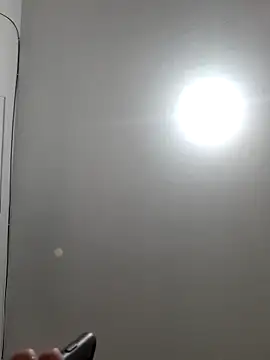 ofjuliaa online show from April 4, 1:12 am