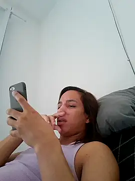 ofjuliaa online show from March 26, 3:21 pm