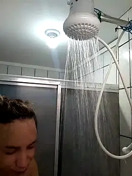 ofjuliaa online show from February 24, 7:37 pm