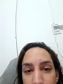 ofjuliaa online show from March 8, 9:56 am