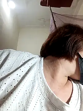 Lyna sexy24 online show from March 25, 7:13 pm