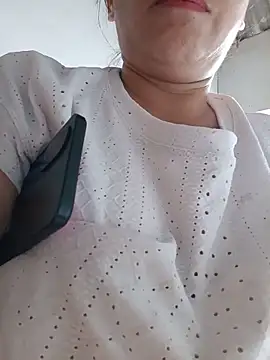 Lyna sexy24 online show from May 22, 10:35 am