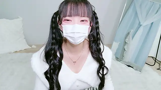 Nonn chan online show from February 13, 10:04 am