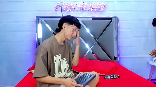 BunnyLove  online show from February 27, 12:11 am