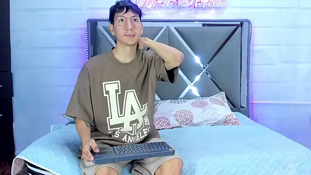 BunnyLove  online show from January 13, 12:04 am