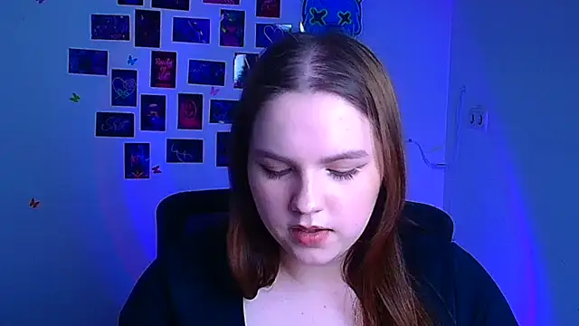 Kitty Mia Kitty online show from March 25, 6:46 am