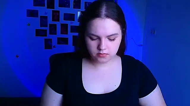 Kitty Mia Kitty online show from March 15, 6:42 am