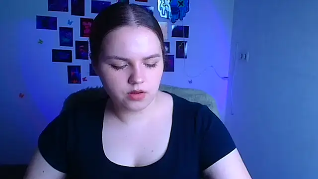 Kitty Mia Kitty online show from March 9, 6:39 am