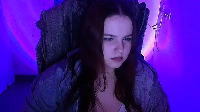 Kitty Mia Kitty online show from February 12, 6:24 am