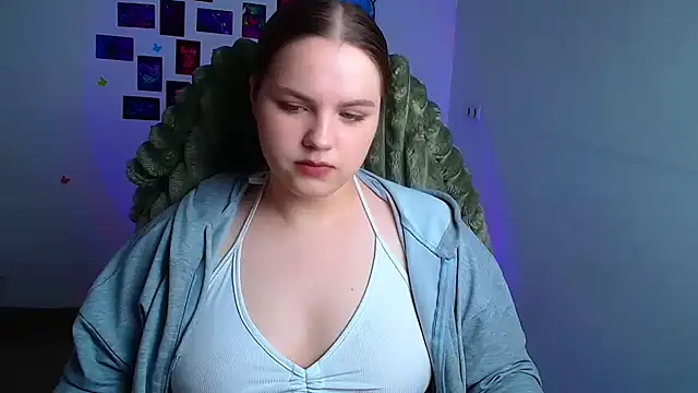 Kitty Mia Kitty online show from February 25, 6:13 am