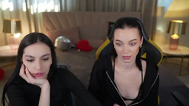 Mila Rose054 online show from March 24, 11:54 am