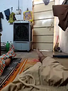 HadDrawers online show from April 11, 6:10 am