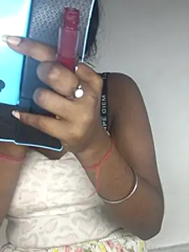 Royal-girl78 online show from February 17, 3:53 pm