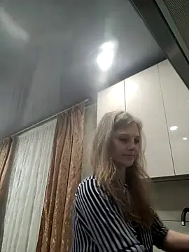 Tender-Blue online show from March 18, 8:50 am