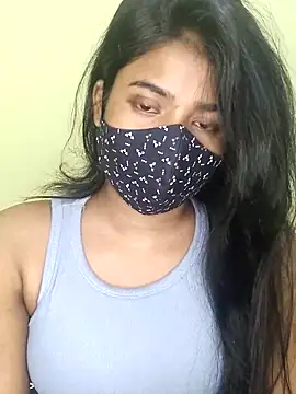 trinasa online show from April 5, 8:15 pm