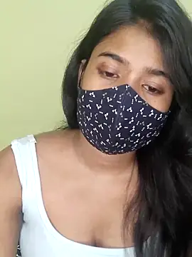 trinasa online show from April 9, 7:53 pm