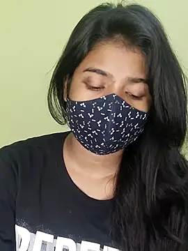 trinasa online show from April 3, 9:21 pm