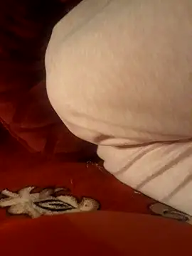 -Bunny-y online show from January 10, 2:56 pm