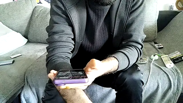 Moh 197 online show from March 29, 3:46 pm