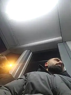 Moh 197 online show from February 15, 5:12 pm