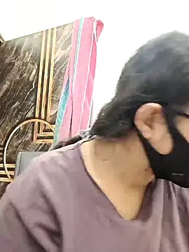 piryasharma005 online show from February 14, 6:35 am