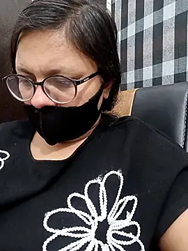 piryasharma005 online show from March 6, 11:33 pm