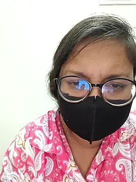 piryasharma005 online show from March 2, 2:13 pm