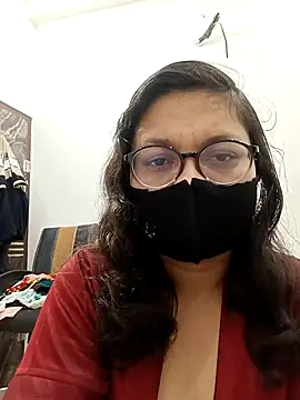 piryasharma005 online show from January 17, 1:31 am