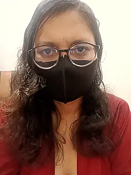 piryasharma005 online show from January 9, 2:02 pm