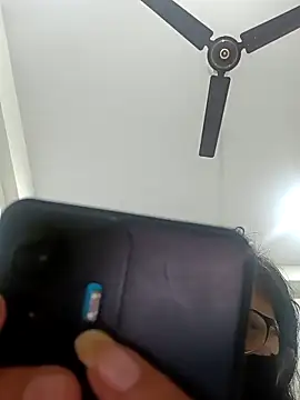 piryasharma005 online show from February 21, 6:32 pm