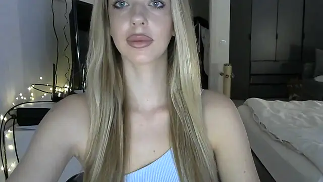 LizaSweetyq online show from February 13, 8:58 am