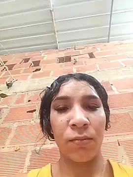 chikivivi- online show from February 6, 1:18 pm