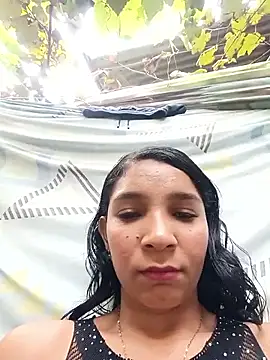 chikivivi- online show from January 9, 12:45 pm