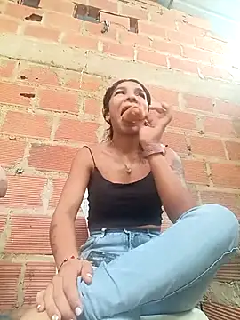 chikivivi- online show from February 7, 12:57 pm