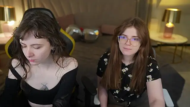 Orly flame online show from March 26, 11:52 am