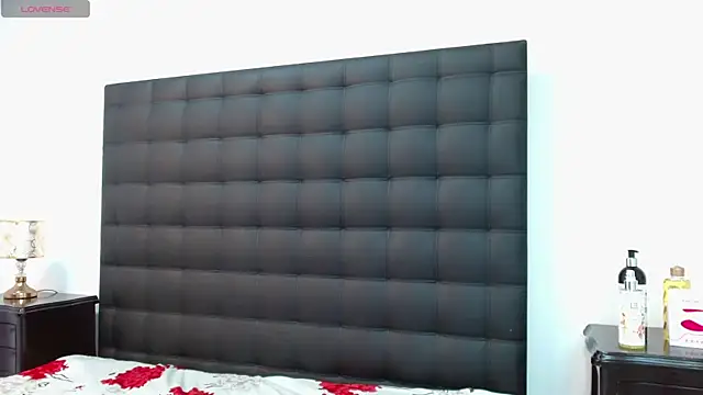 Aliyah Ramana online show from January 9, 1:18 pm