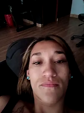 Snapshot of EcoDePiel chatting on January 14, 1:48 pm EcoDePiel online show from January 14, 1:48 pm