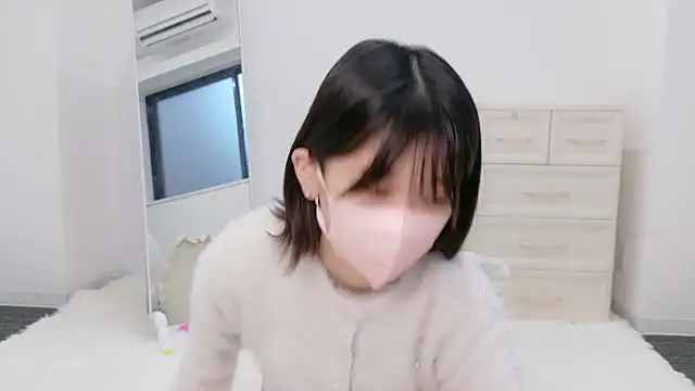 Snapshot of yuruchan_ chatting on March 4, 8:22 am yuruchan online show from March 4, 8:22 am