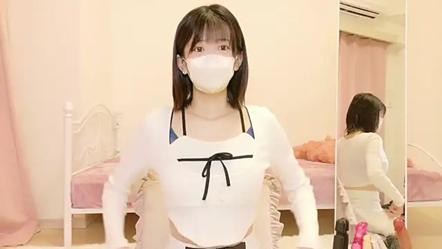 Snapshot of yuruchan_ chatting on February 21, 3:47 pm yuruchan online show from February 21, 3:47 pm