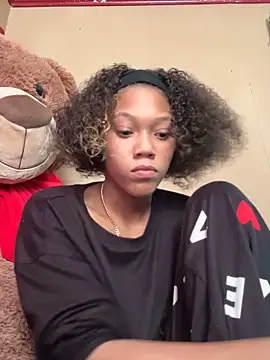 Tamiii420 online show from February 15, 4:39 pm