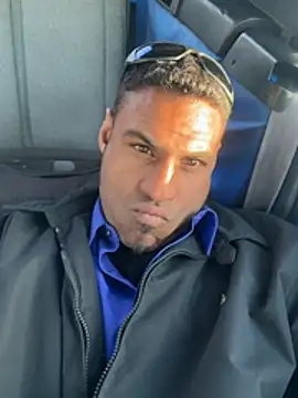 ZF-Athlete online show from February 8, 1:09 pm