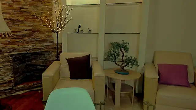 wise ava online show from February 11, 5:02 pm