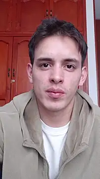 Enzho liam online show from April 18, 3:58 pm