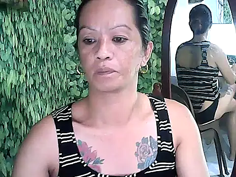 Simplewild21 online show from January 10, 1:17 pm