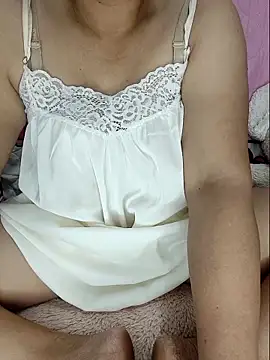 linhha23 online show from March 9, 3:26 pm