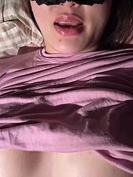 Lol-222 online show from February 24, 5:14 pm